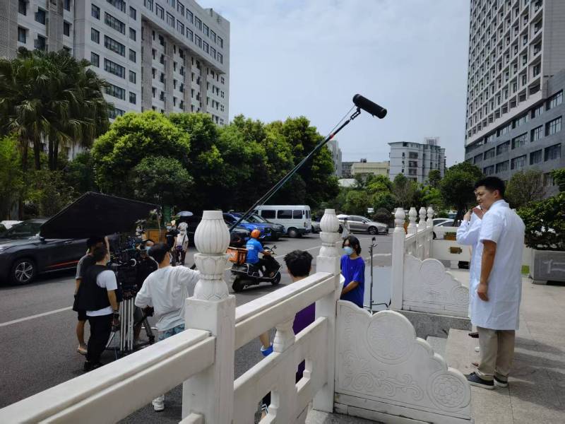 水富县广告片拍摄公司低成本实现高规格制作的诀窍